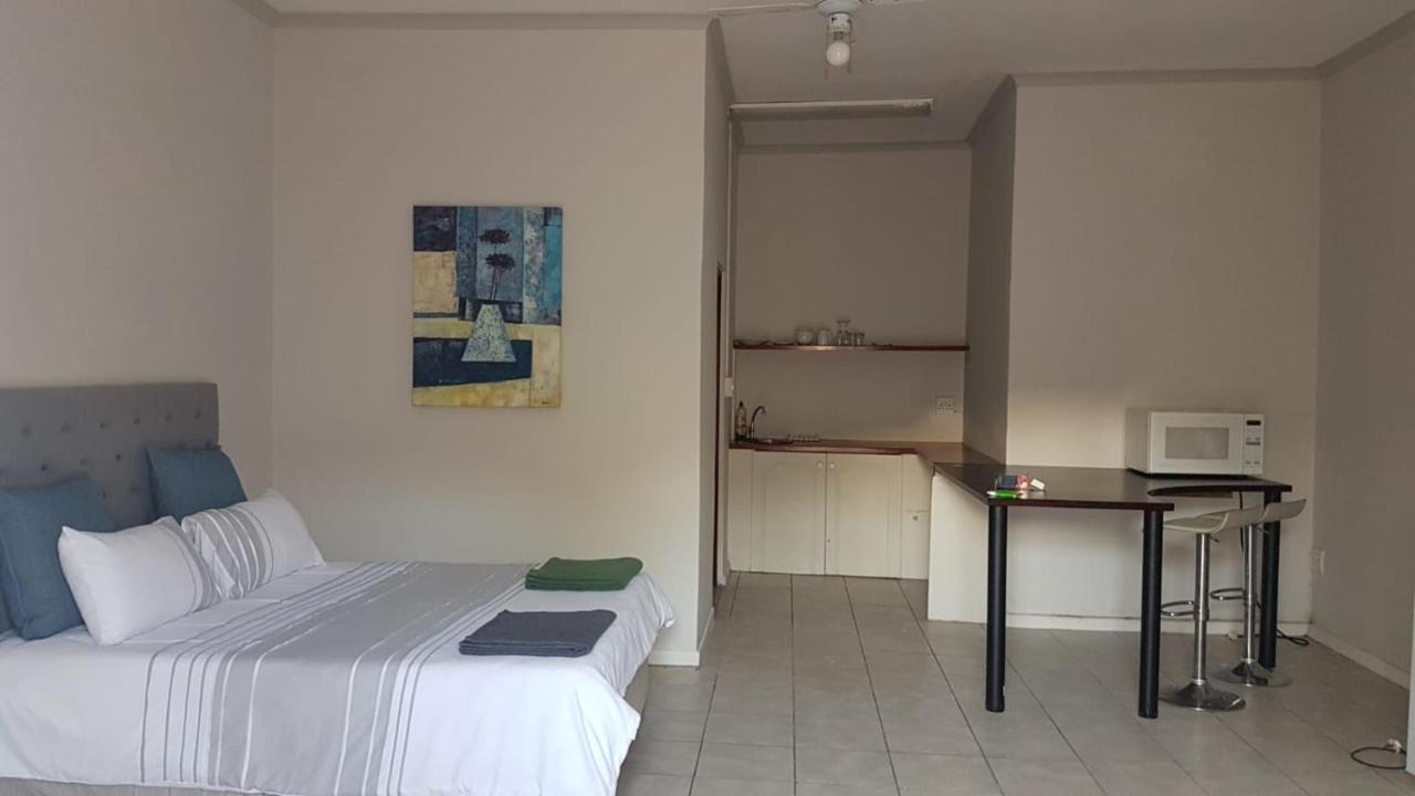 Le Grec Wine Tram Apartment Франсхук Экстерьер фото